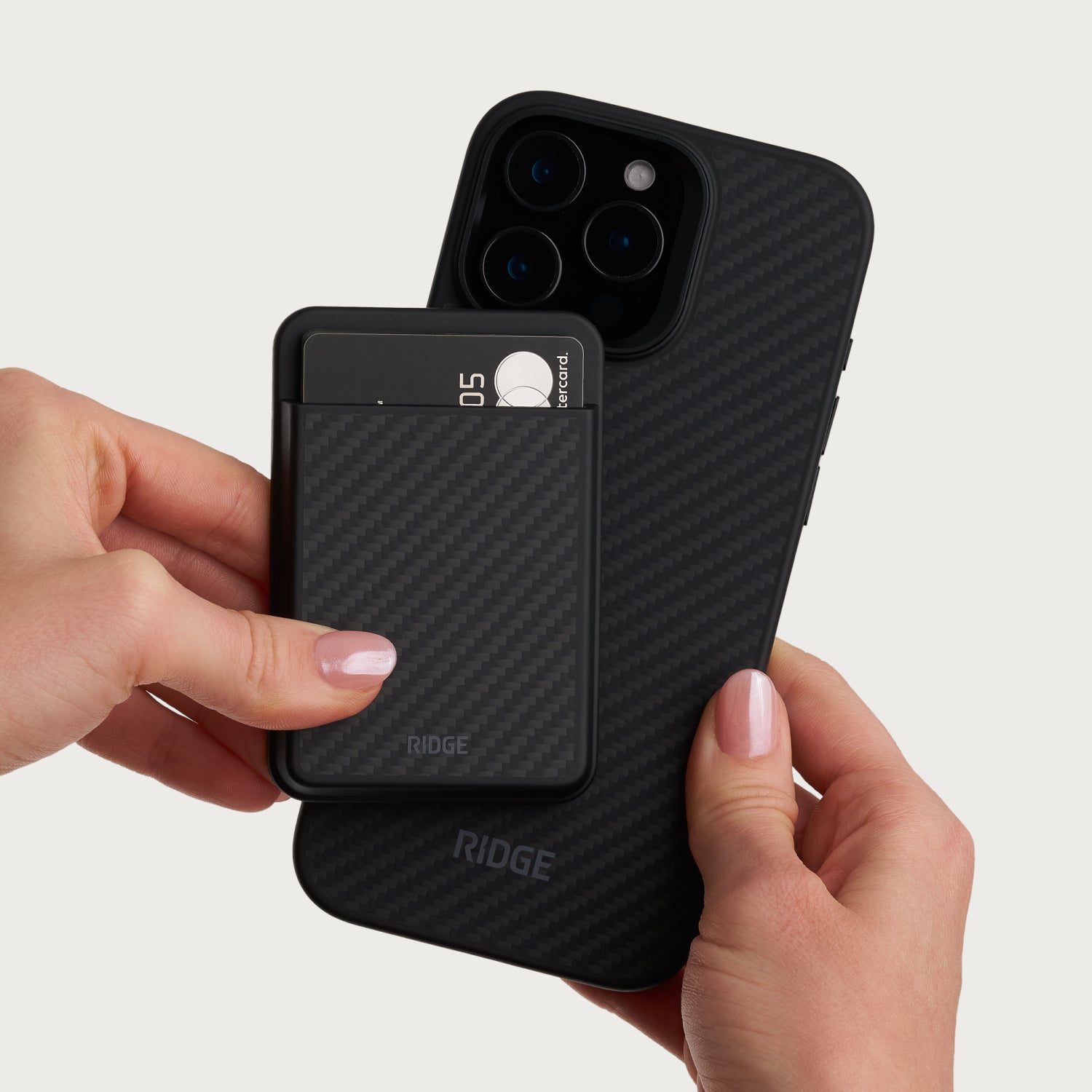 MagSafe Cardholder - Carbon Fiber 3K